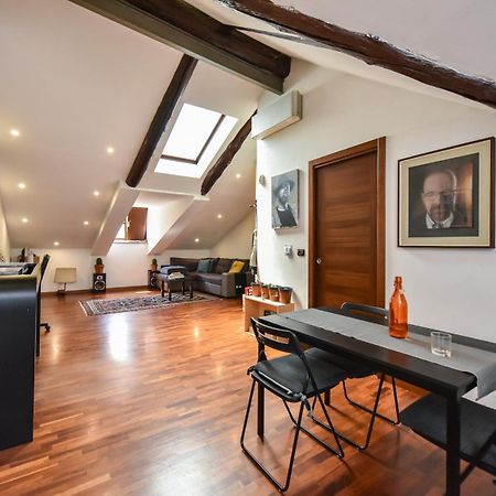 Modern Apartment Piazza Statuto Porta Susa Fs 都灵 外观 照片