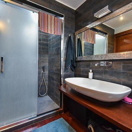Modern Apartment Piazza Statuto Porta Susa Fs 都灵 外观 照片