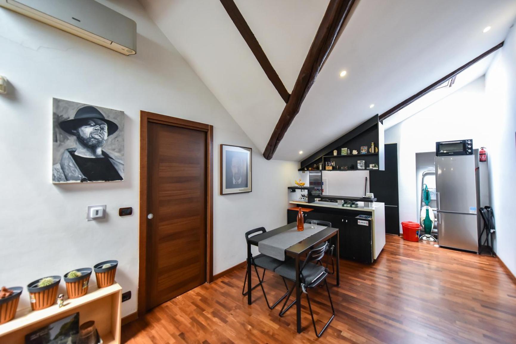 Modern Apartment Piazza Statuto Porta Susa Fs 都灵 外观 照片