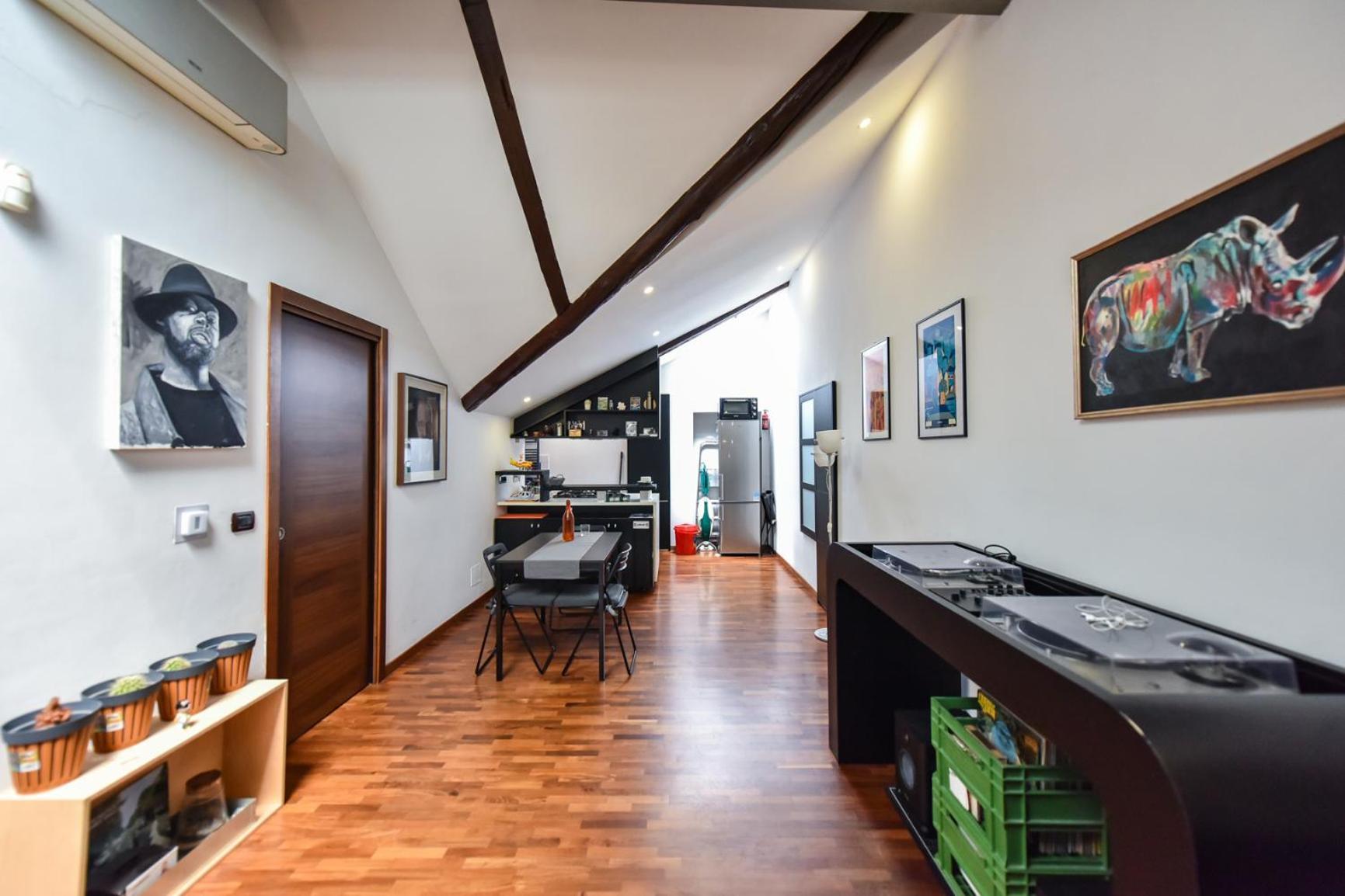 Modern Apartment Piazza Statuto Porta Susa Fs 都灵 外观 照片