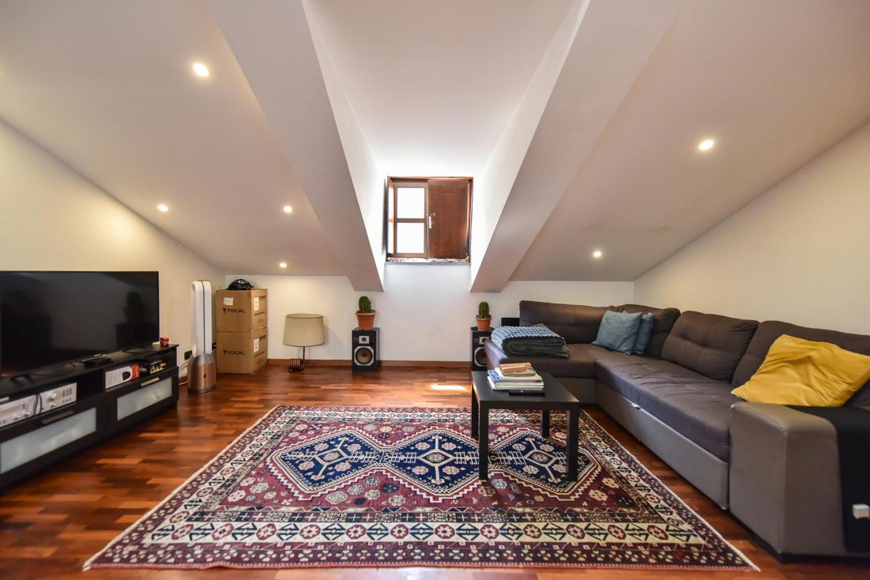 Modern Apartment Piazza Statuto Porta Susa Fs 都灵 外观 照片