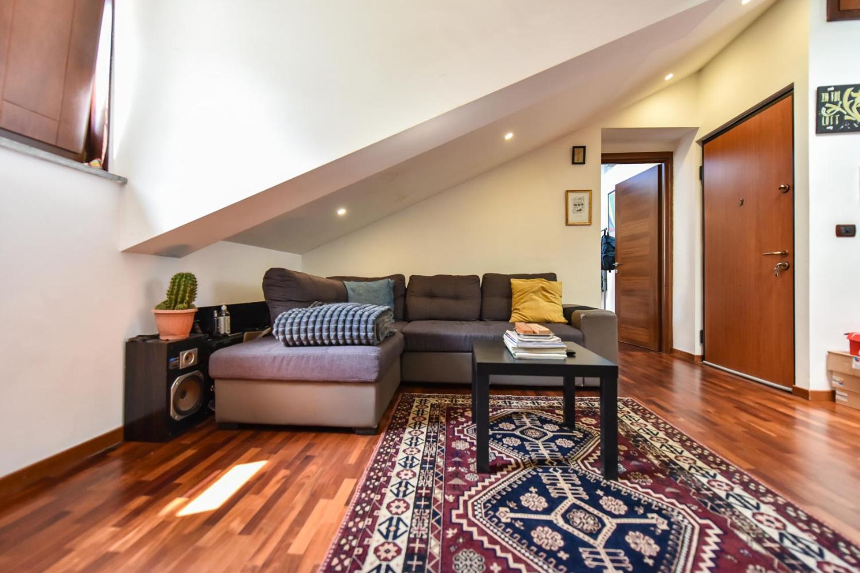 Modern Apartment Piazza Statuto Porta Susa Fs 都灵 外观 照片