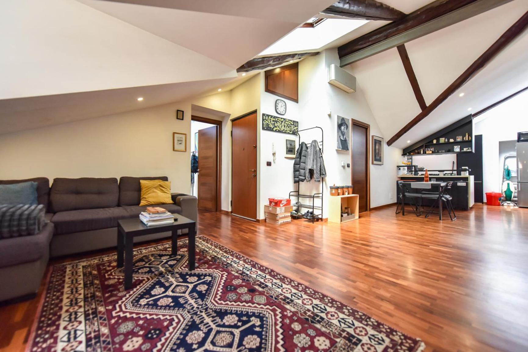 Modern Apartment Piazza Statuto Porta Susa Fs 都灵 外观 照片